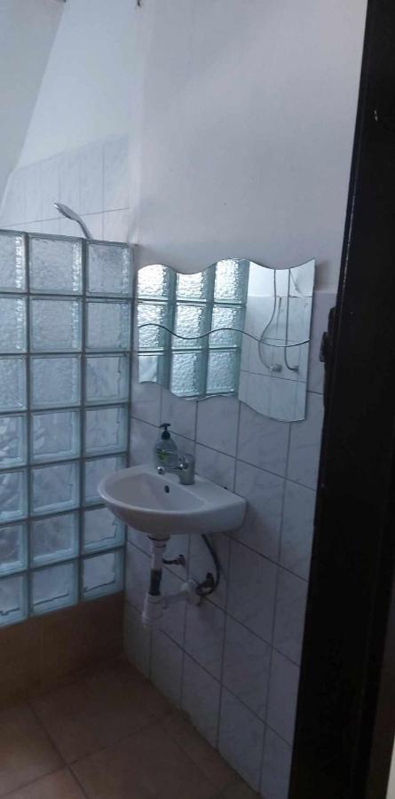 Gasthaus Pihenes A Malomtonal Privat Berlemeny Tapolca Exterior foto